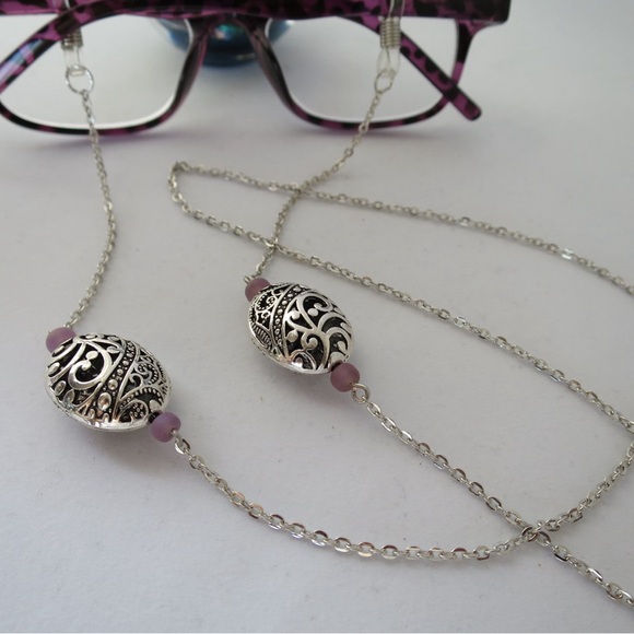 Eyeglass chain, silver chain with antiqued silver filigree. Leash for sunglasses - Picture 4 of 7
